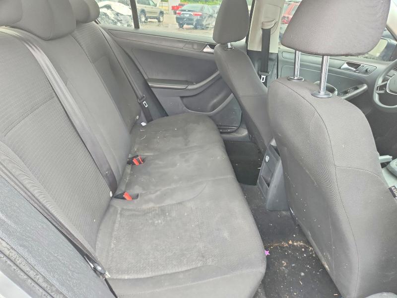 Photo 10 from auction – 2016 VOLKSWAGEN JETTA with VIN 3VW267AJ2GM305396