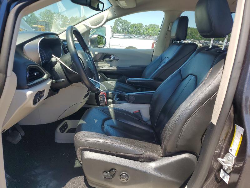 Photo 7 from auction – 2020 CHRYSLER PACIFICA with VIN 2C4RC1EGXLR182696