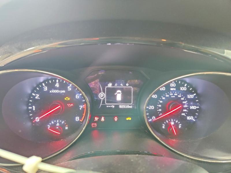Photo 9 from auction – 2016 KIA SEDONA with VIN KNDMC5C14G6139498