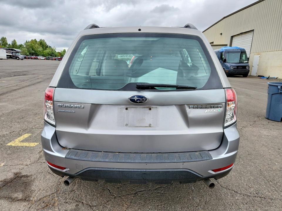 Photo 6 from auction – 2011 SUBARU FORESTER with VIN JF2SHABC0BH777833