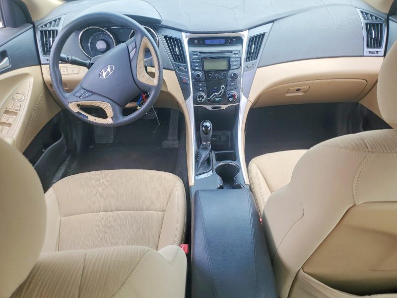 Photo 8 from auction – 2012 HYUNDAI SONATA with VIN 5NPEB4AC3CH321716