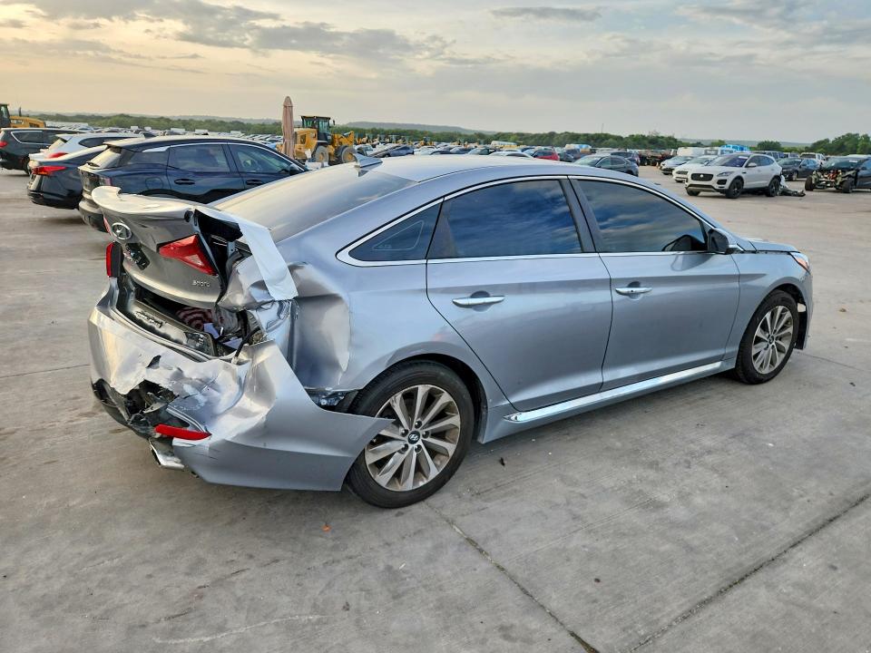 Photo 3 from auction – 2017 HYUNDAI SONATA with VIN 5NPE34AF9HH527248