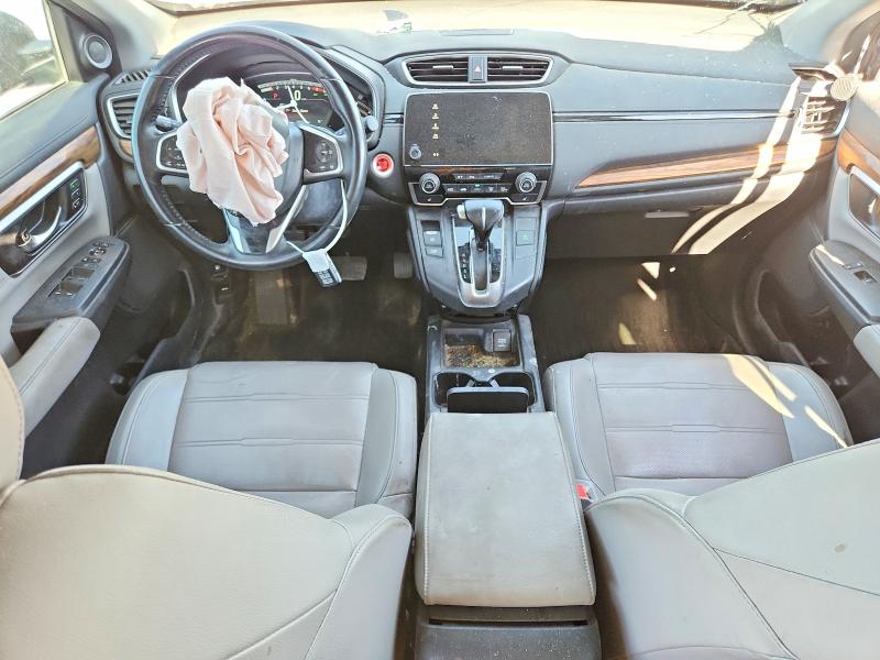 Photo 8 from auction – 2018 HONDA CR-V with VIN 7FARW2H86JE014553