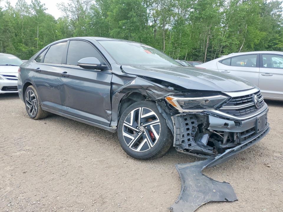 Photo 4 from auction – 2023 VOLKSWAGEN JETTA with VIN 3VWGM7BU3PM012885