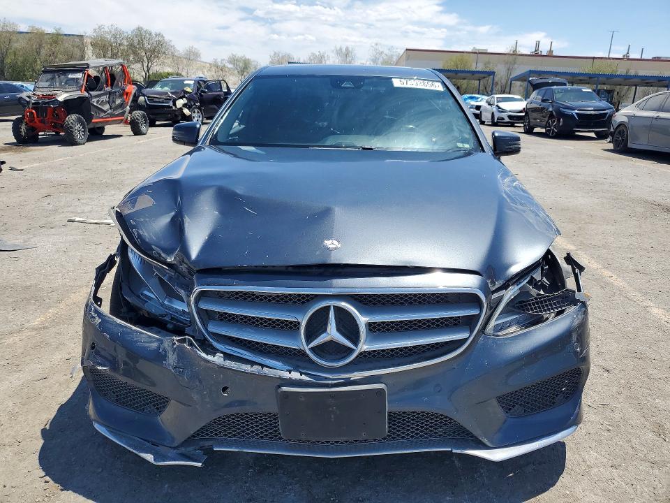Photo 5 from auction – 2016 MERCEDES-BENZ E with VIN WDDHF5KB9GB230119