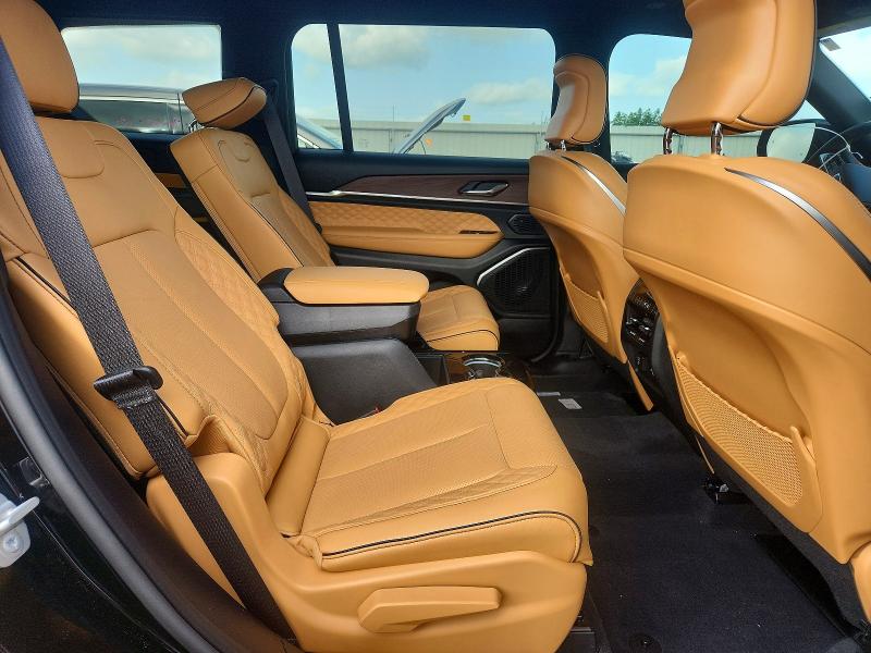 Снимка 10 от търг – 2025 JEEP GRAND CHEROKEE с VIN 1C4RJKEG8S8732516