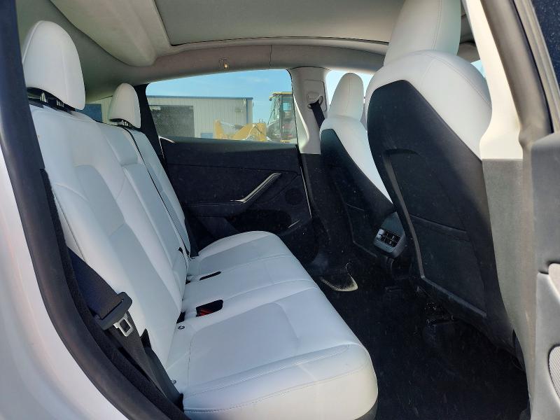 Photo 10 from auction – 2024 TESLA MODEL Y with VIN 7SAYGDEE1RA257953