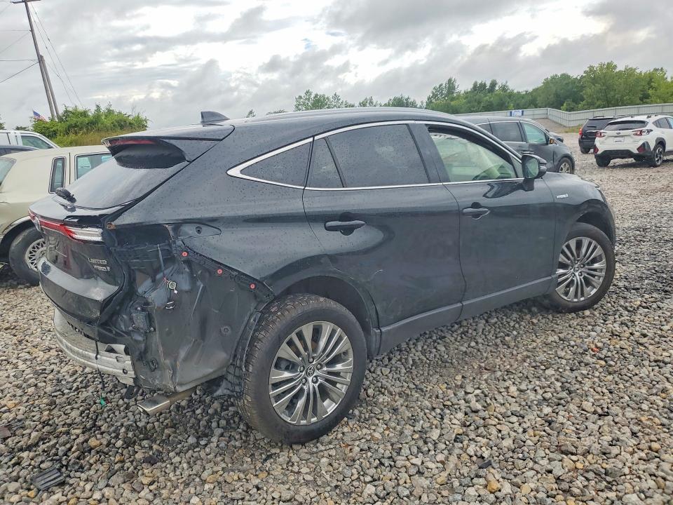Photo 3 from auction – 2021 TOYOTA VENZA with VIN JTEAAAAH2MJ035792
