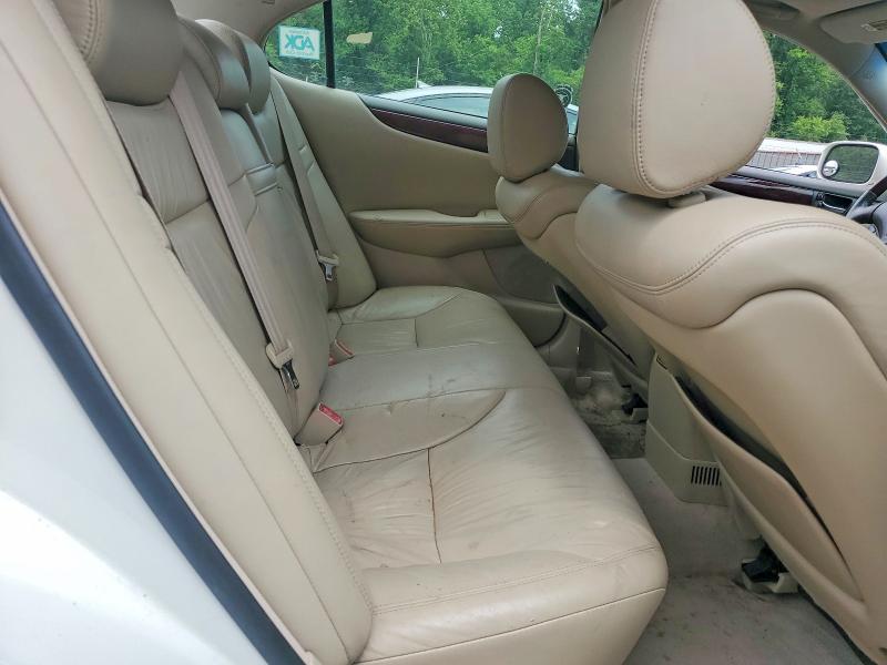 Photo 10 from auction – 2003 LEXUS ES with VIN JTHBF30G536014854