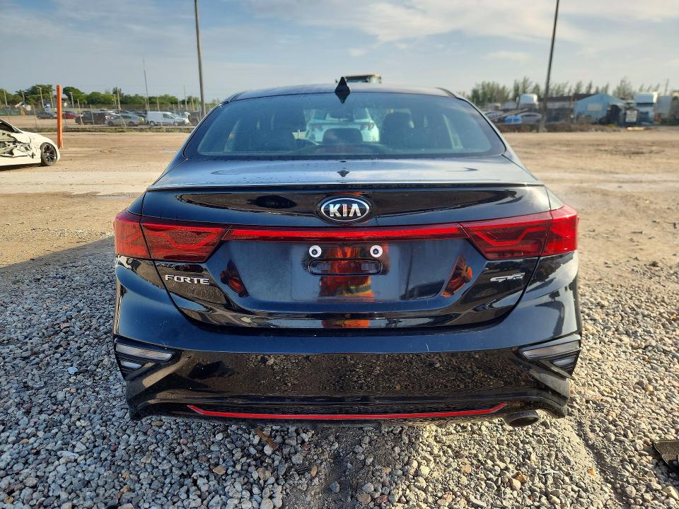 Photo 6 from auction – 2021 KIA FORTE with VIN 3KPF34AD1ME374902