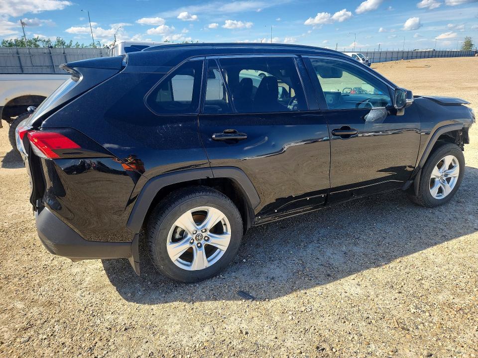 Photo 3 from auction – 2019 TOYOTA RAV4 with VIN 2T3R1RFV2KC001890