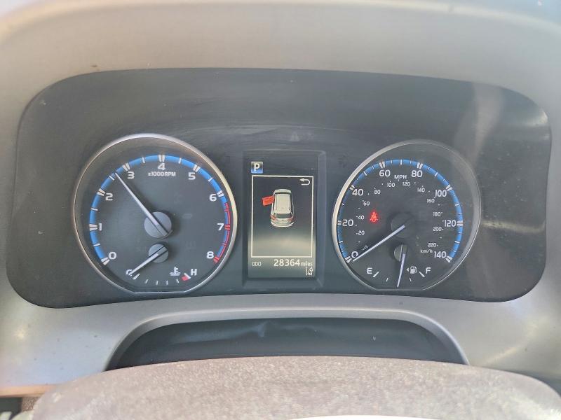 Photo 9 from auction – 2018 TOYOTA RAV4 with VIN 2T3ZFREV2JW494549