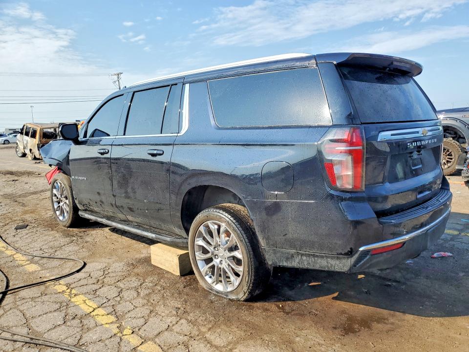 Photo 2 from auction – 2023 CHEVROLET SUBURBAN with VIN 1GNSKCKD3PR128735