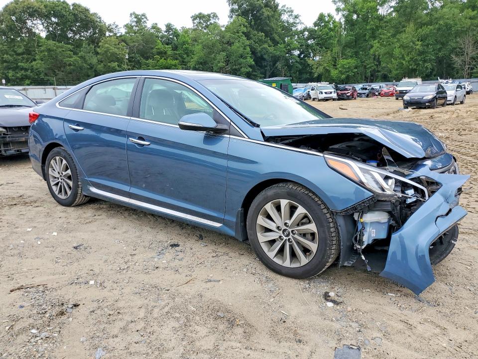 Photo 4 from auction – 2016 HYUNDAI SONATA with VIN 5NPE34AF6GH325398