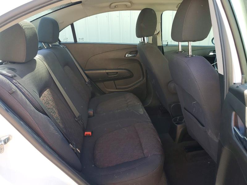 Photo 10 from auction – 2020 CHEVROLET SONIC with VIN 1G1JD5SB1L4105043