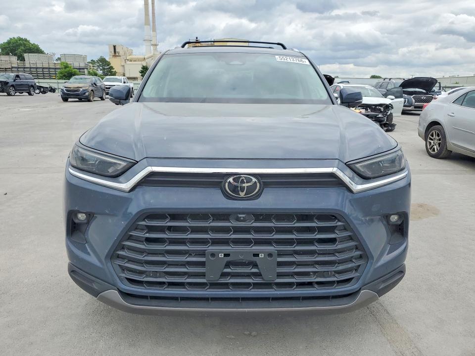 Photo 5 from auction – 2024 TOYOTA GRAND HIGHLANDER with VIN 5TDAAAB52RS041109