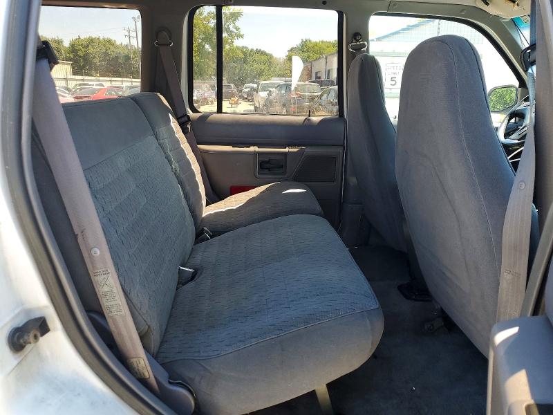 Photo 11 from auction – 1994 FORD EXPLORER with VIN 1FMDU34XBRUB47926