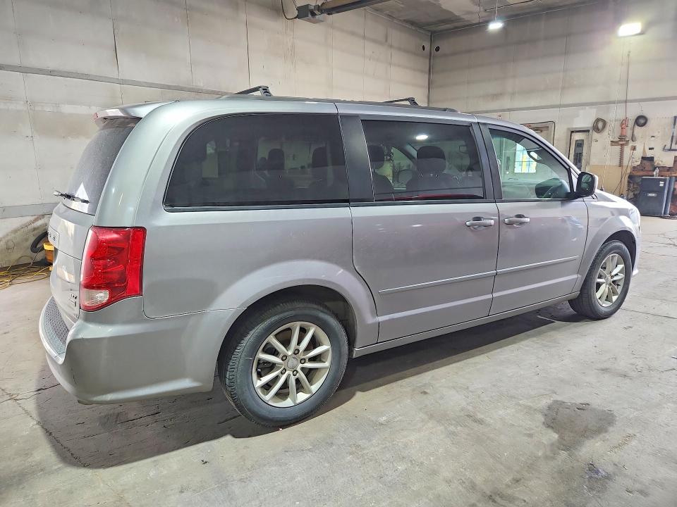 Photo 3 from auction – 2015 DODGE GRAND CARAVAN with VIN 2C4RDGCG0FR733015