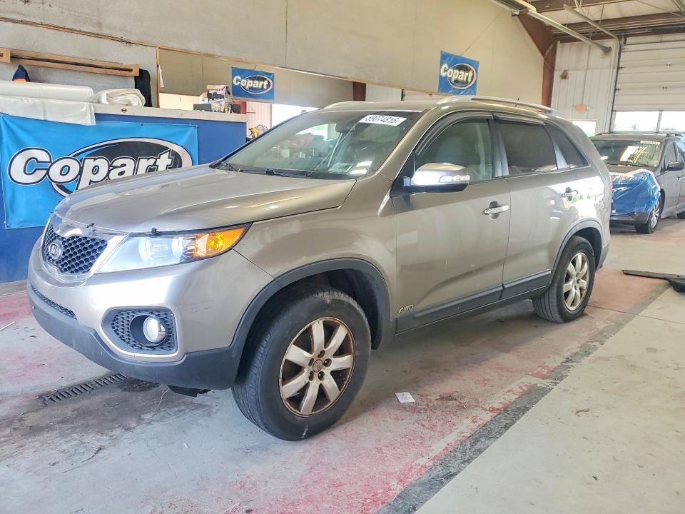 KIA SORENTO 2013 with VIN 5XYKTDA67DG412958 - Photo from auction