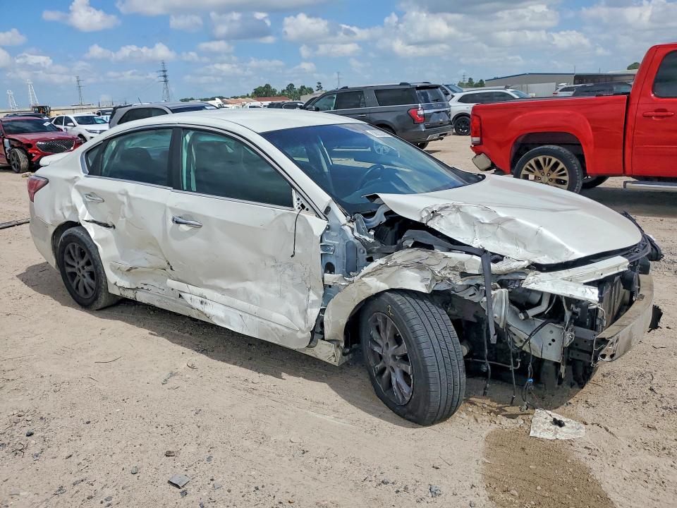 Photo 4 from auction – 2015 NISSAN ALTIMA with VIN 1N4AL3AP2FN893783
