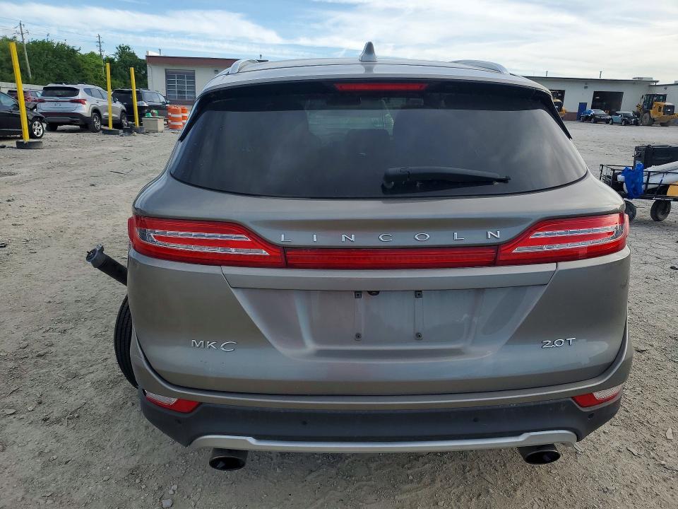 Photo 6 from auction – 2017 LINCOLN MKC with VIN 5LMCJ3C94HUL07674