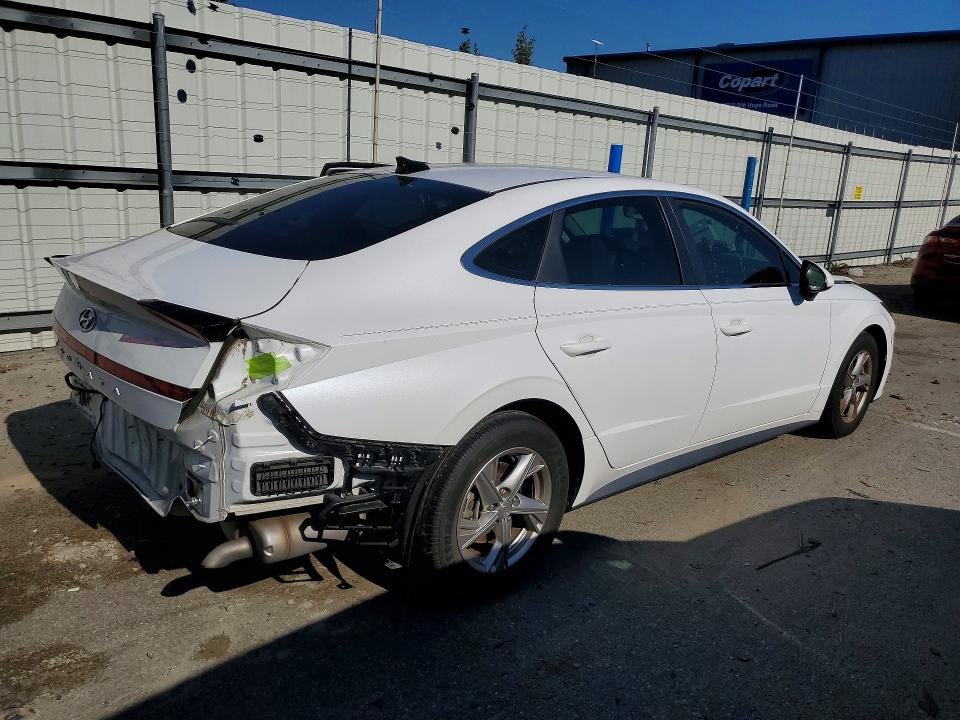 Photo 3 from auction – 2020 HYUNDAI SONATA with VIN 5NPEG4JAXLH046166
