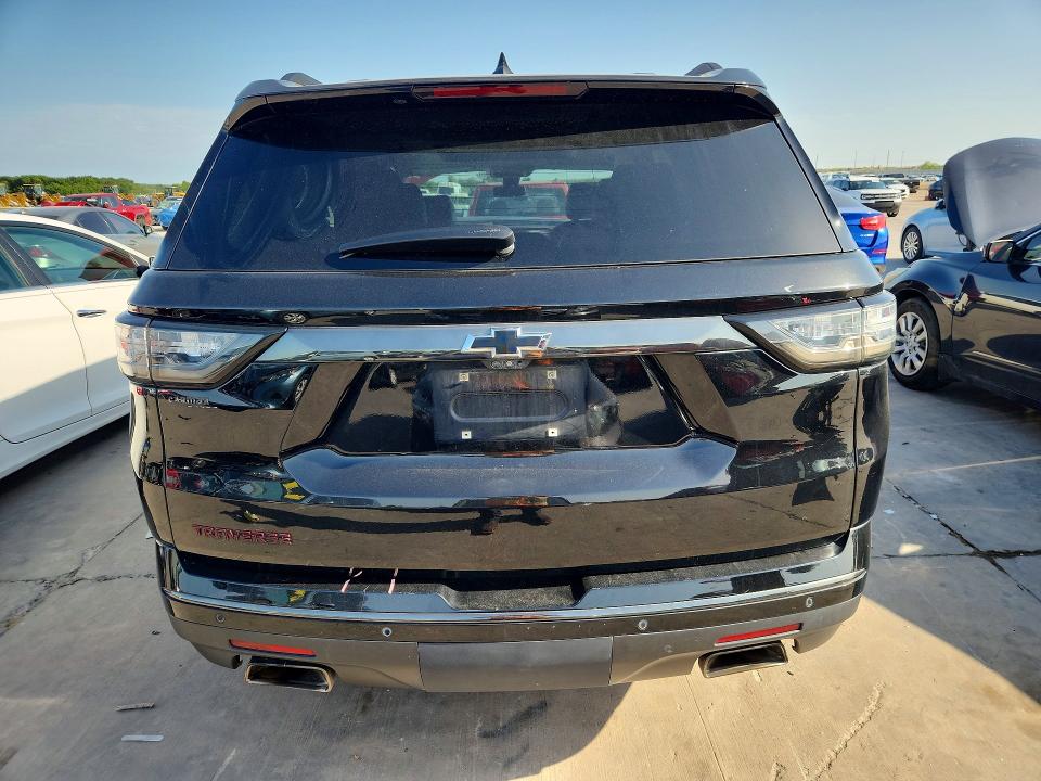 Photo 6 from auction – 2019 CHEVROLET TRAVERSE with VIN 1GNERKKW9KJ191530