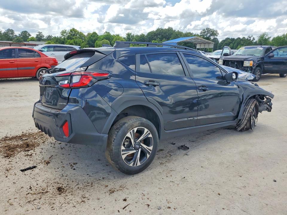 Photo 3 from auction – 2024 SUBARU CROSSTREK with VIN JF2GUADC6R8304415
