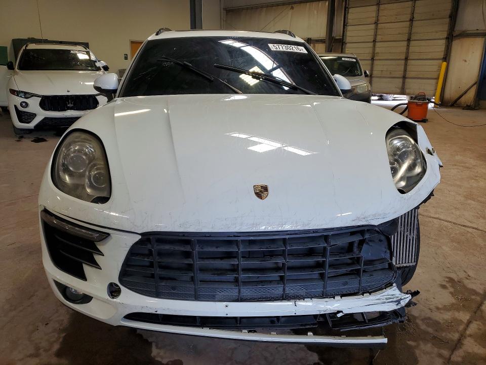 Photo 5 from auction – 2016 PORSCHE MACAN with VIN WP1AB2A58GLB55259