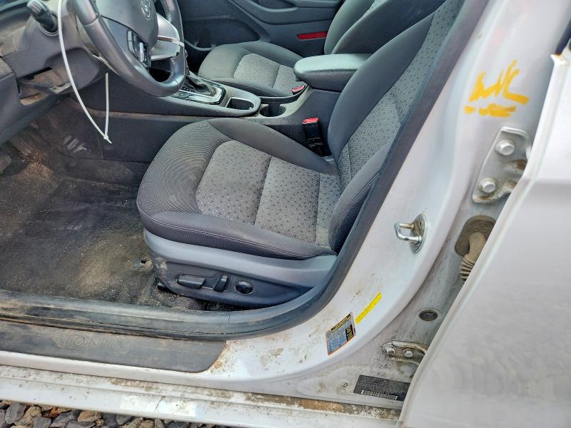 Photo 12 from auction – 2019 HYUNDAI IONIQ with VIN KMHC75LC7KU145166