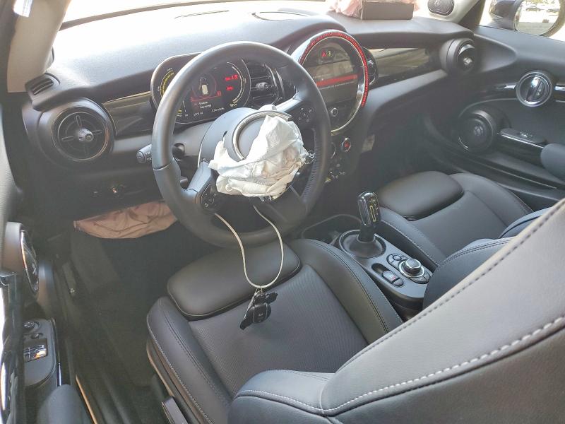 Photo 8 from auction – 2024 MINI COOPER with VIN WMW13DJ0XR2V91678
