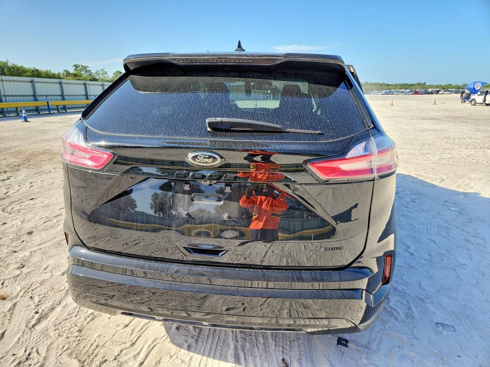 Photo 6 from auction – 2022 FORD EDGE with VIN 2FMPK4G97NBA85151