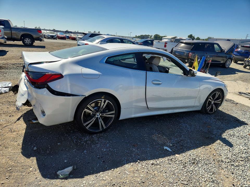 Foto 3 de la subasta – 2024 BMW 430I con VIN WBA53AP06RCP27449