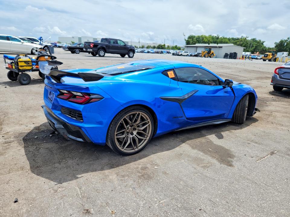 Photo 3 from auction – 2024 CHEVROLET CORVETTE with VIN 1G1YF2D35R5609014