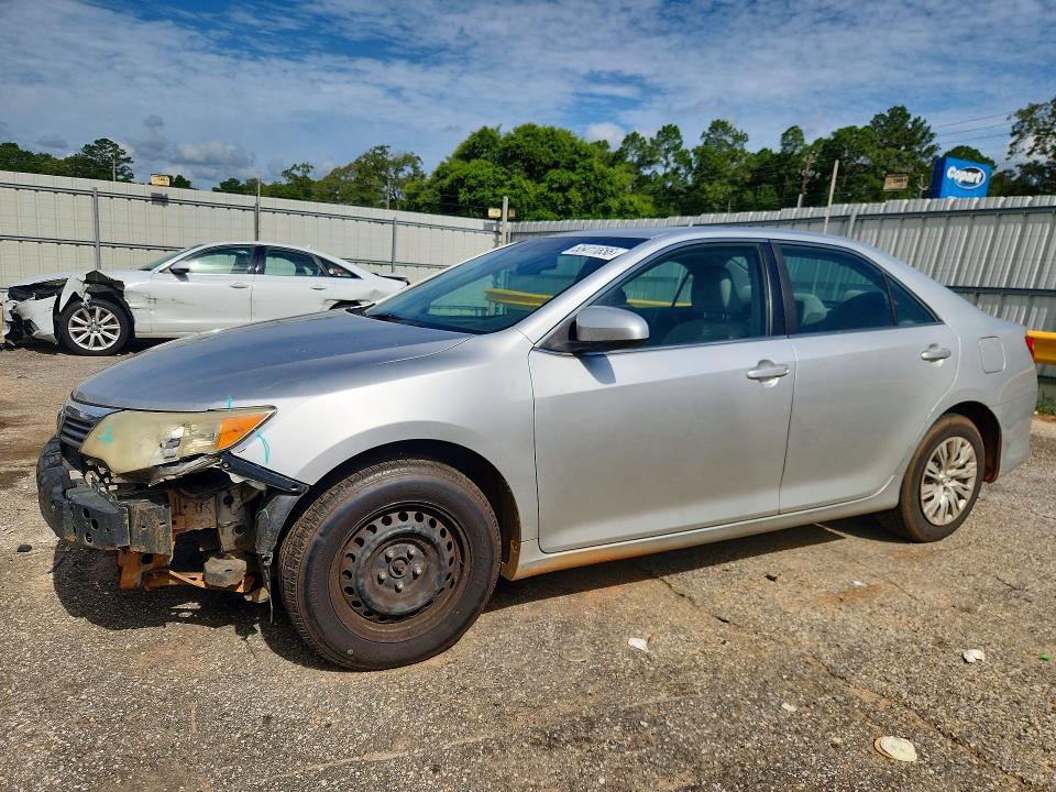 TOYOTA CAMRY 2014 with VIN 4T1BF1FK1EU811016 - Photo from auction