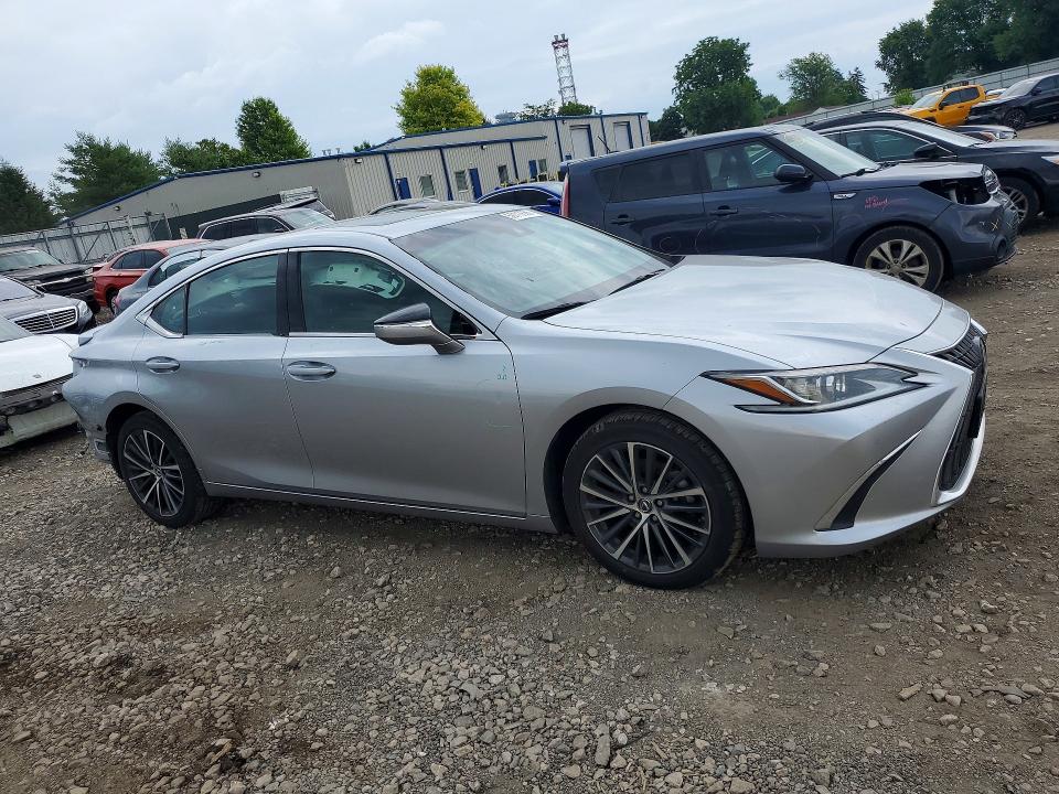 Zdjęcie 4 z aukcji – 2024 LEXUS ES 300H z VIN 58ADA1C17RU052633