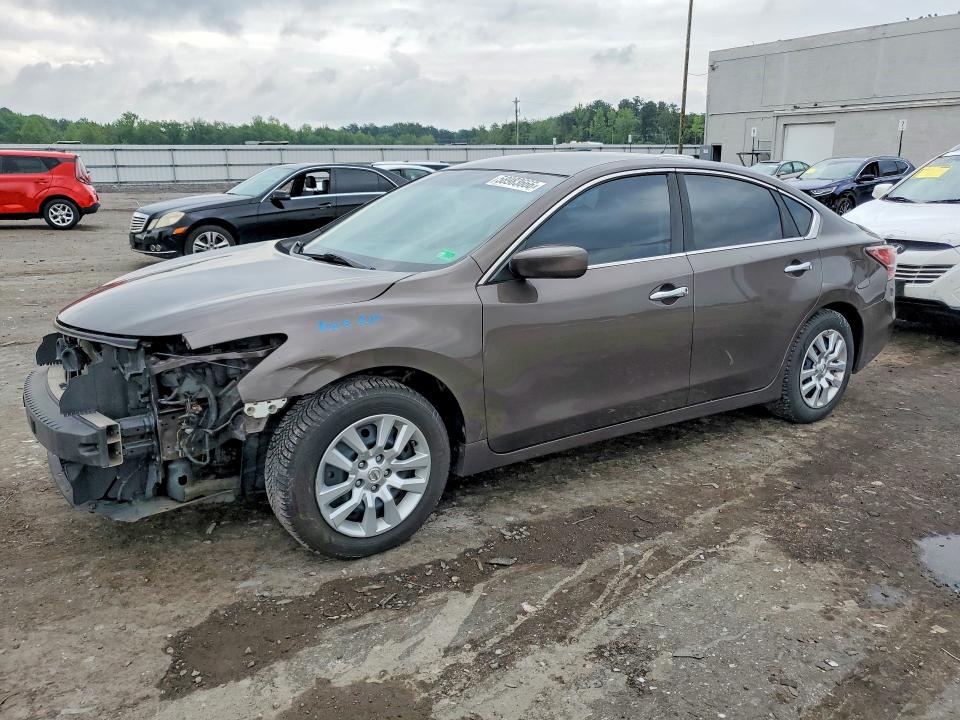 NISSAN ALTIMA 2015 with VIN 1N4AL3AP0FN402725 - Photo from auction