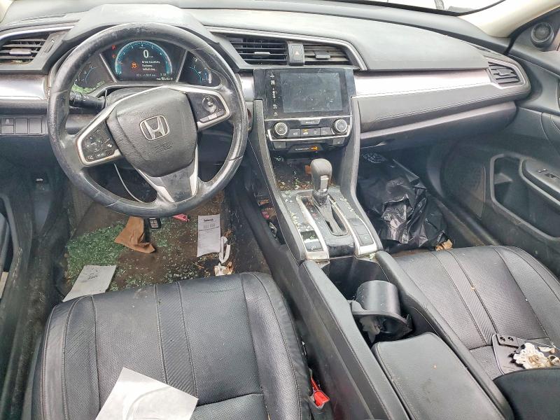 Photo 8 from auction – 2018 HONDA CIVIC with VIN JHMFC1F78JX026204