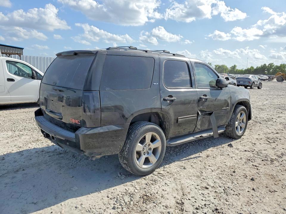 Photo 3 from auction – 2013 GMC YUKON with VIN 1GKS1CE01DR256752