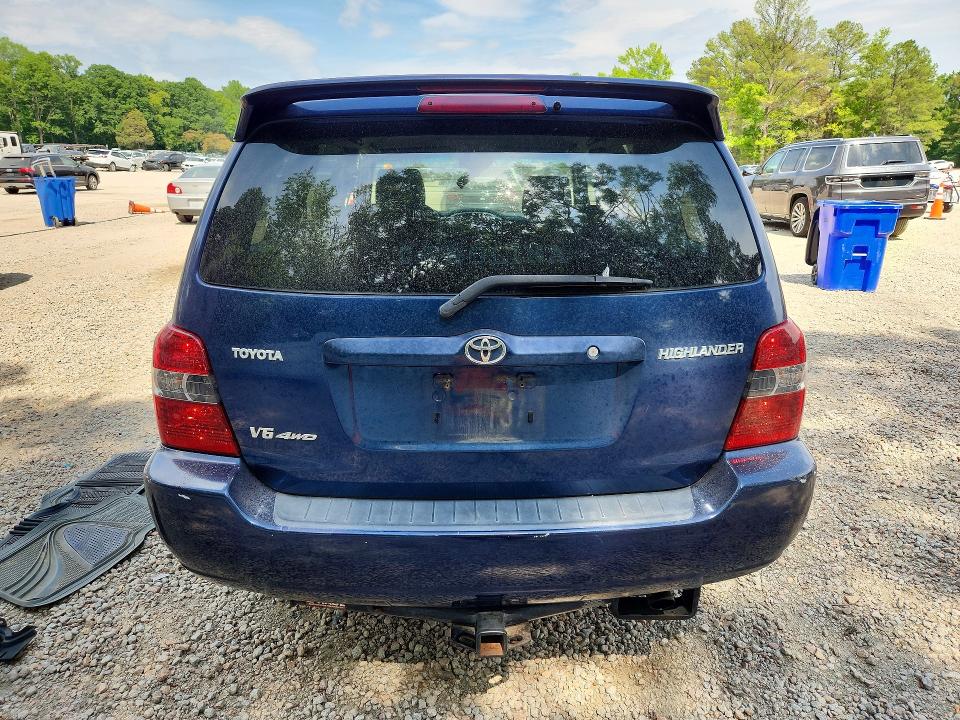 Photo 6 from auction – 2005 TOYOTA HIGHLANDER with VIN JTEEP21A550081035