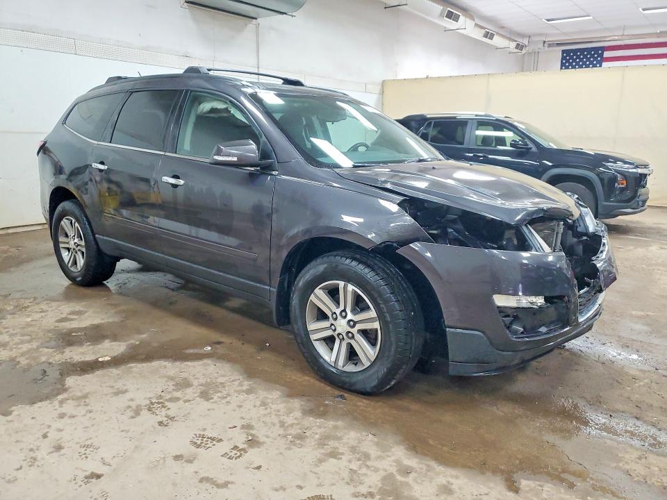 Photo 4 from auction – 2015 CHEVROLET TRAVERSE with VIN 1GNKVGKD0FJ150431