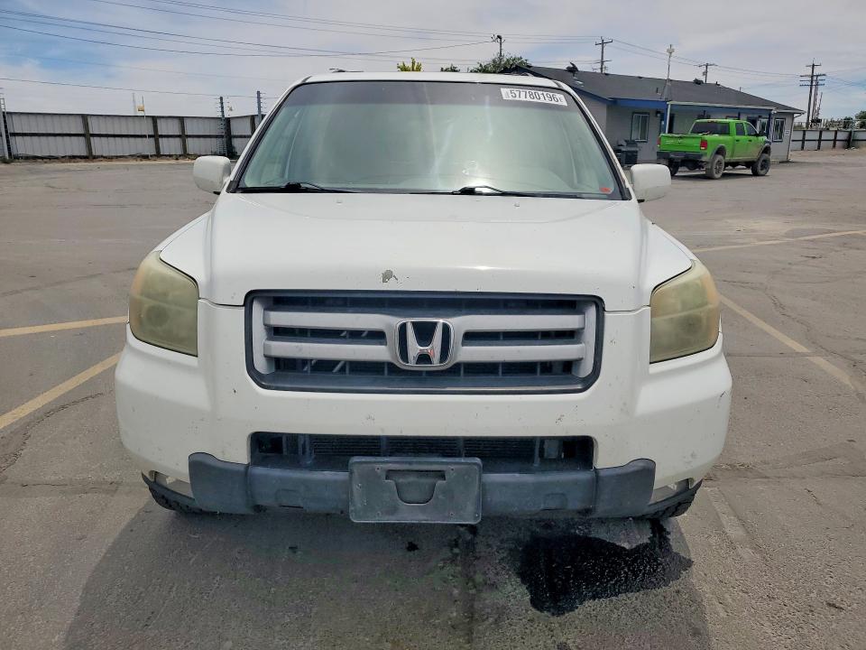 Photo 5 from auction – 2006 HONDA PILOT with VIN 5FNYF18556B025882