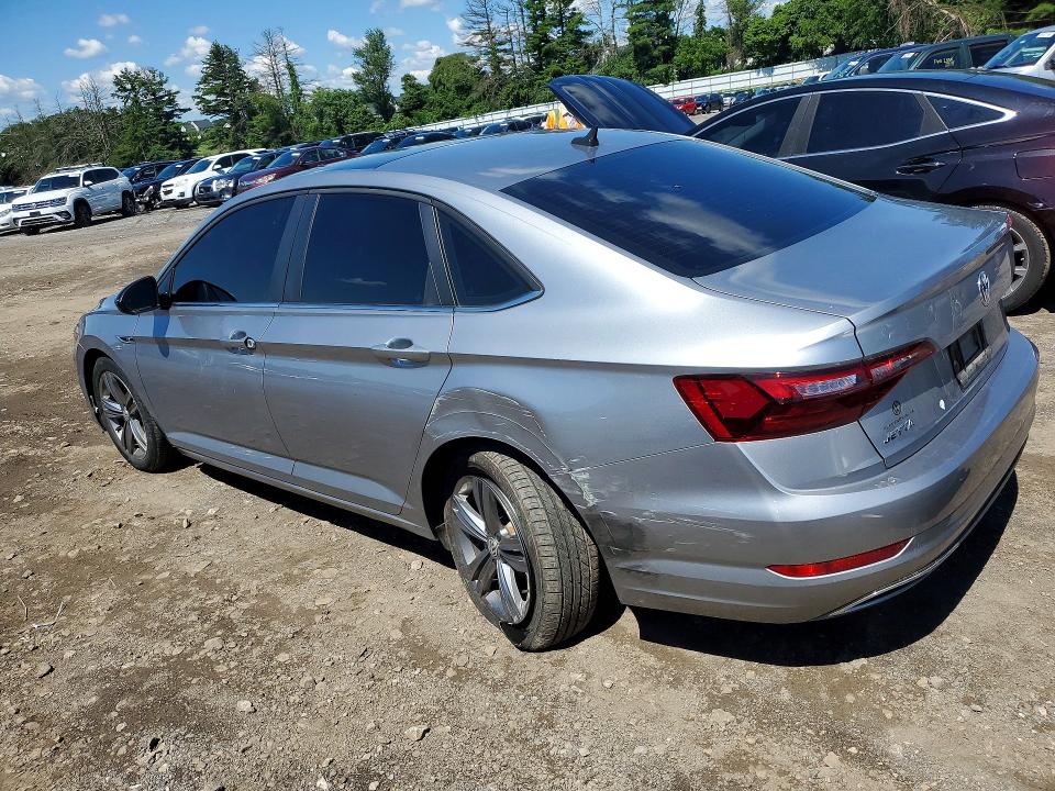 Photo 2 from auction – 2020 VOLKSWAGEN JETTA with VIN 3VWCB7BU2LM022449
