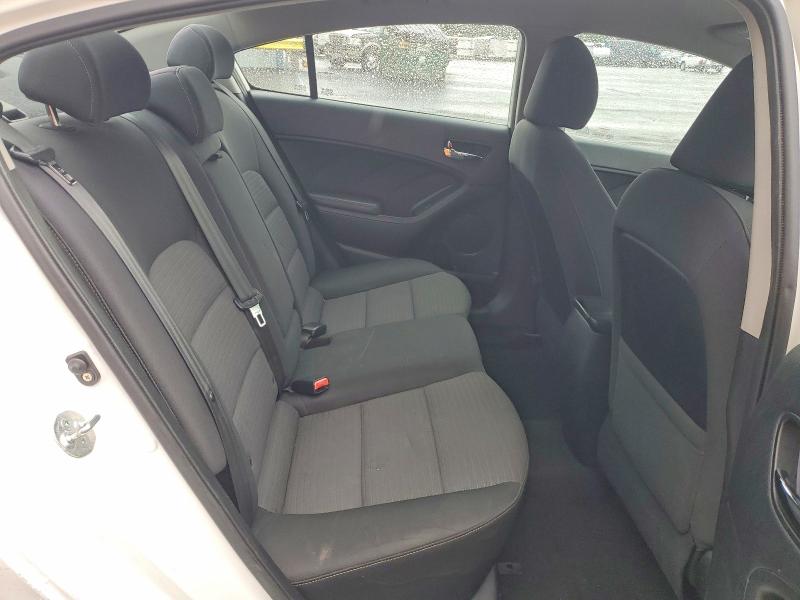 Photo 10 from auction – 2014 KIA FORTE with VIN KNAFX4A63E5191632
