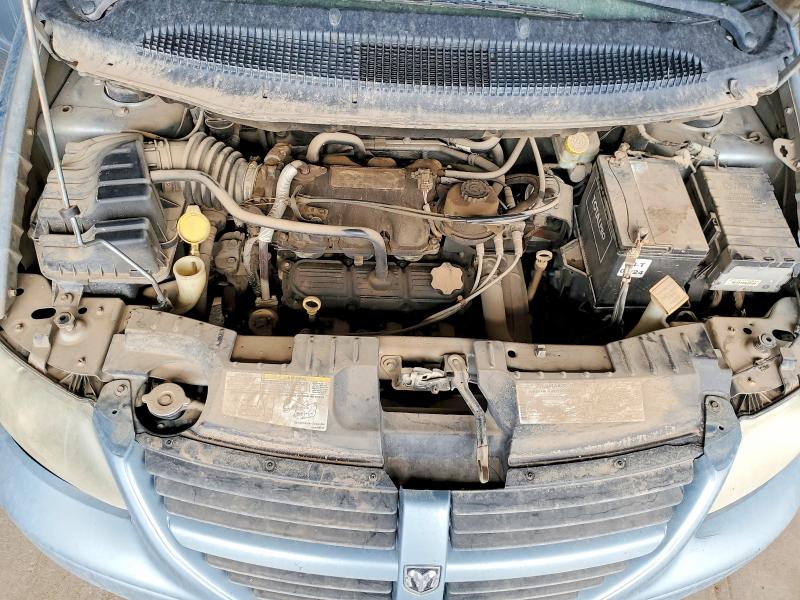 Photo 12 from auction – 2005 DODGE GRAND CARAVAN with VIN 2D4GP44L95R244896