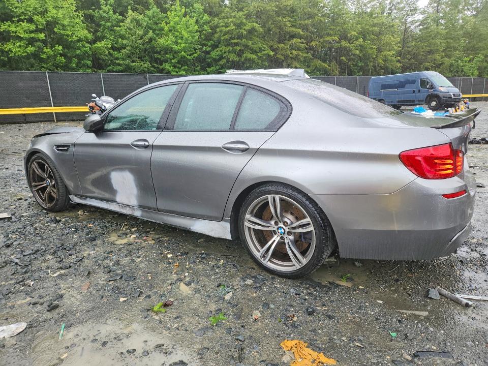 Photo 2 from auction – 2013 BMW M5 with VIN WBSFV9C56DD095906