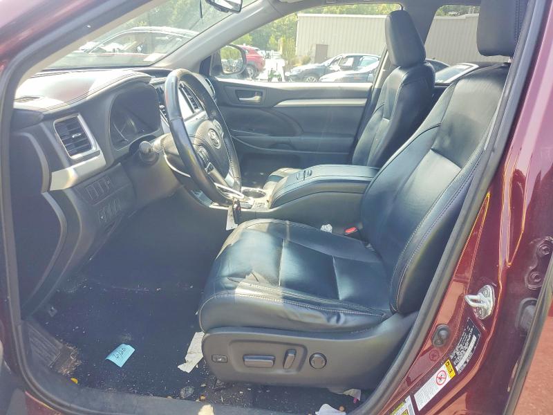 Foto 7 de la subasta – 2015 TOYOTA HIGHLANDER con VIN 5TDJKRFH6FS131083