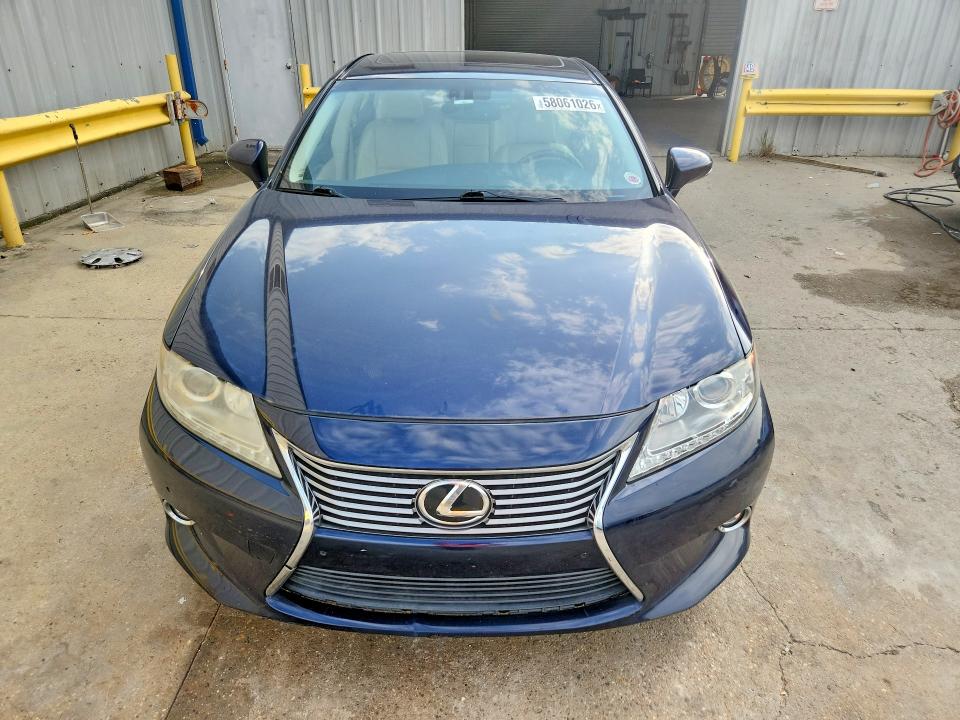 صورة رقم 5 من المزاد - 2015 LEXUS ES مع VIN JTHBK1GG5F2160866