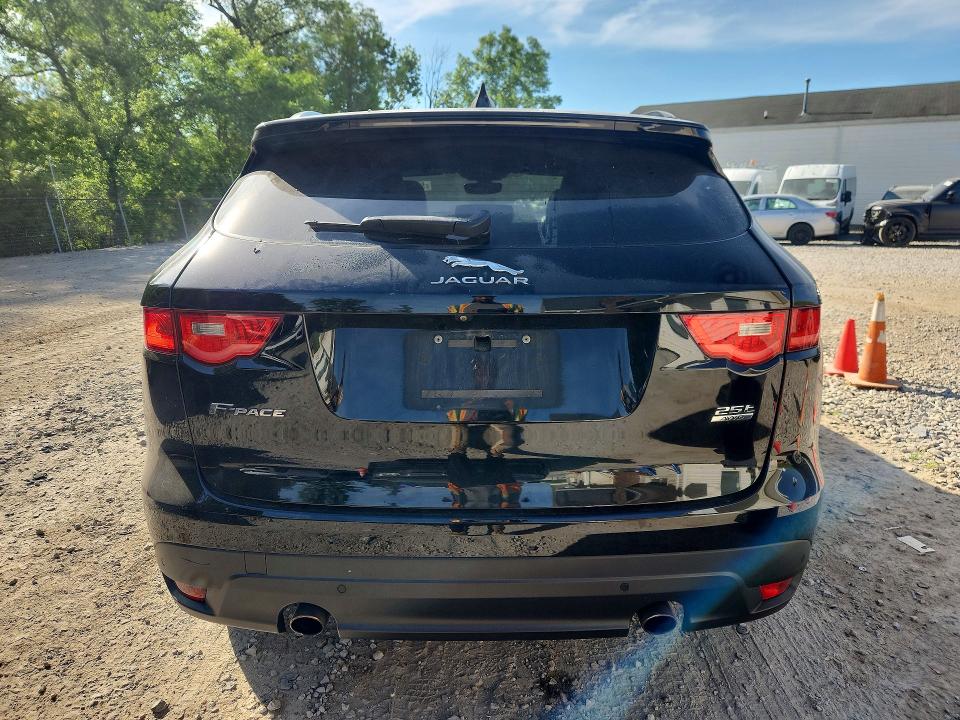 Photo 6 from auction – 2019 JAGUAR F-PACE with VIN SADCK2FX3KA609575