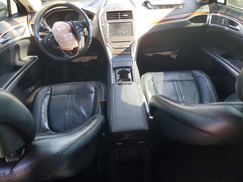 Photo 8 from auction – 2016 LINCOLN MKZ with VIN 3LN6L2LU3GR608368